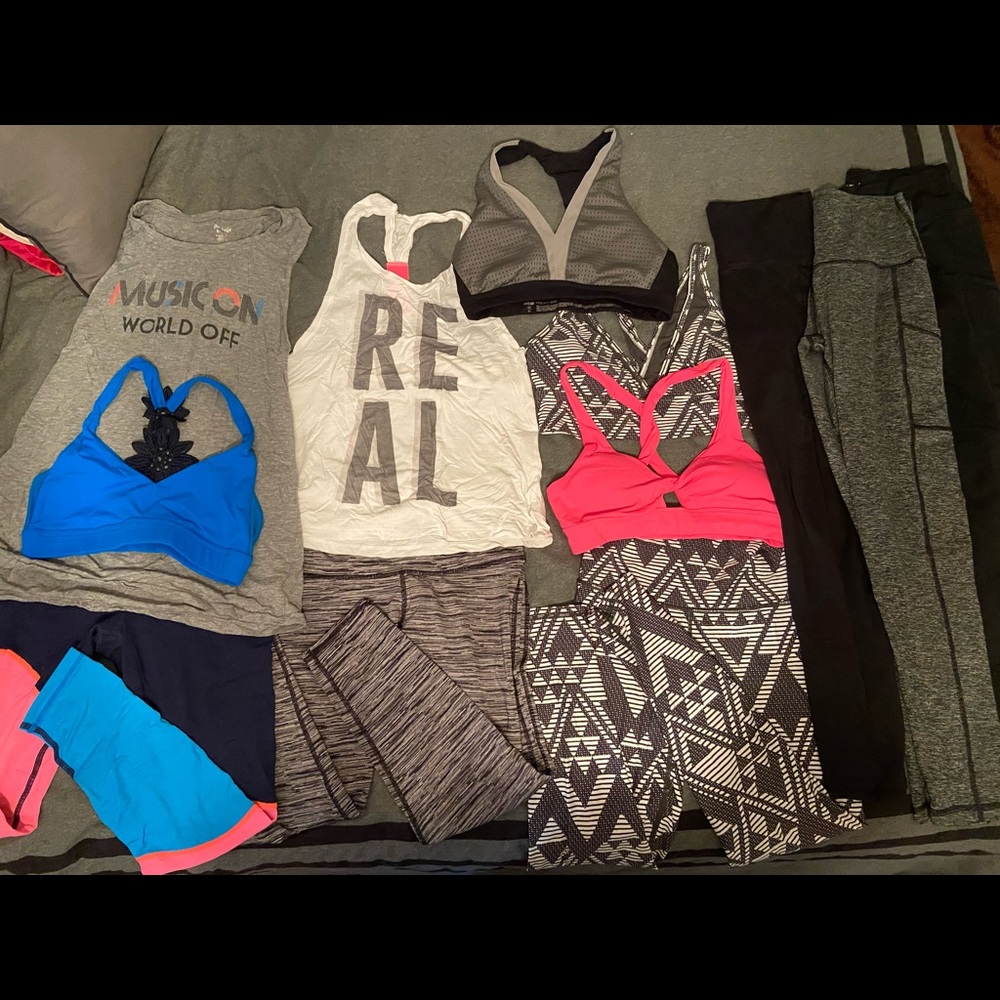 Lot of aerie active wear